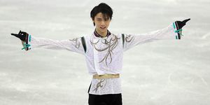 Olympijské muži Yuzuru Hanyu v krasokorčuľovaní v stoji